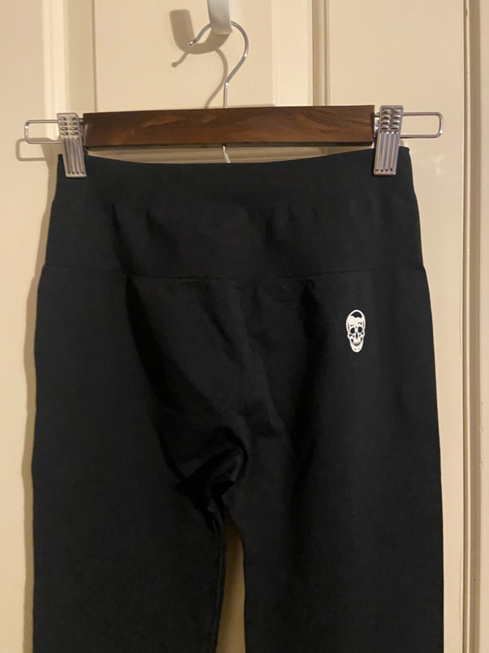 Gymreaper Black Leggings with White Skull Accent